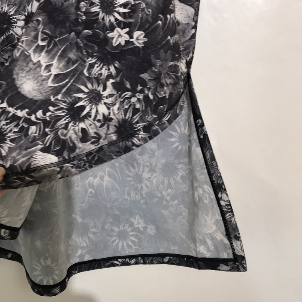 Lululemon Run Split Singlet Flowabunga Tank Top 2 - image 4